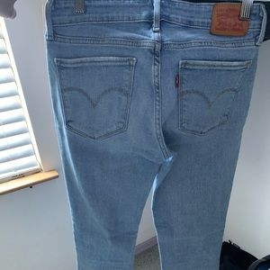 Levi’s 711 skinny jeans size 26
